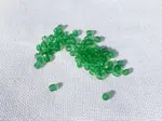 Korálky Ohňovky – broušené skleněné korálky 3 mm, 70 ks středně zelená - image 1