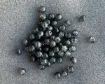 Korálek práskaný kulička 8mm černá