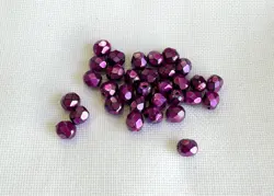 Ohňovky – broušené skleněné korálky 6 mm | 32 ks | purpurová