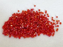 Preciosa® sekaný rokajl 10/0 – 10 g červená duhová 