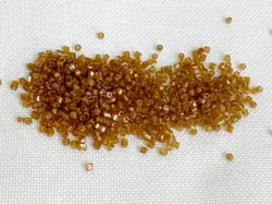 Preciosa® sekaný rokajl 11/0 – 10 g hnědá