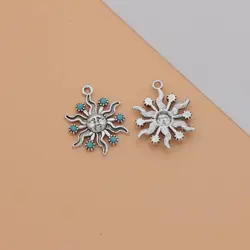 Přívěsek Slunce s modrými kamínky – stříbrná