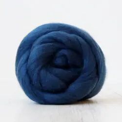 Ovčí vlna barevná 100g – tmavě modrá 18