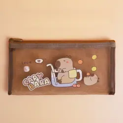 Penál síťovaný Kapybara – hnědý s kresleným motivem, 21×11 cm č3