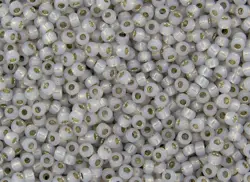 Rokajlové korálky - Round 11/0 :  PermaFinish - Silver-Lined Milky Cloud TR-11-PF2101 
