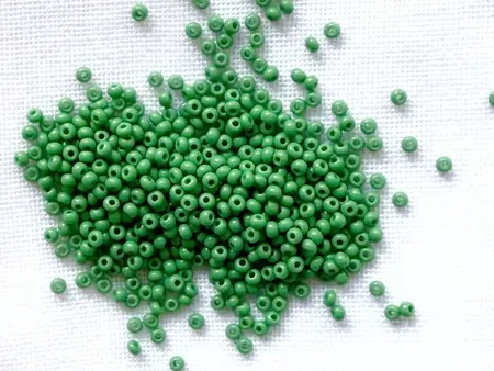 Preciosa rokajl 9/0 – středně zelená (53250), 10 g