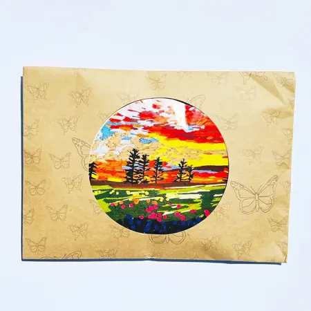 Západ slunce nad lesem – Vyšívací sada (15 × 15 cm)