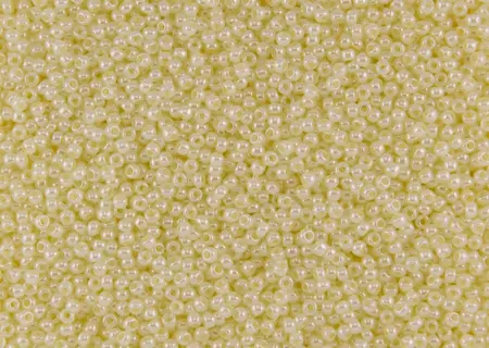 Rokajlové korálky Toho  - Round 15/0 : Ceylon Rice Pudding -15-901