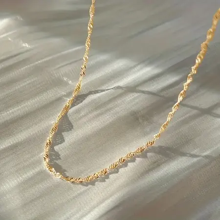 Řetízek z nerezové oceli – zlatý 45 cm