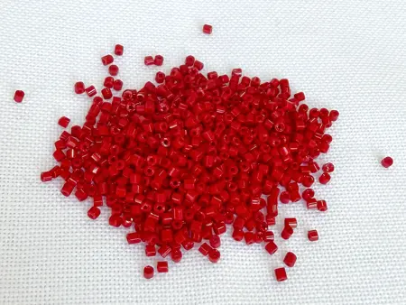 Preciosa® sekaný rokajl 10/0 – 10 g 93310 červená
