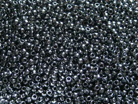 Rokajlové korálky Toho - Round 15/0 : Metallic Hematite TR-15-81 