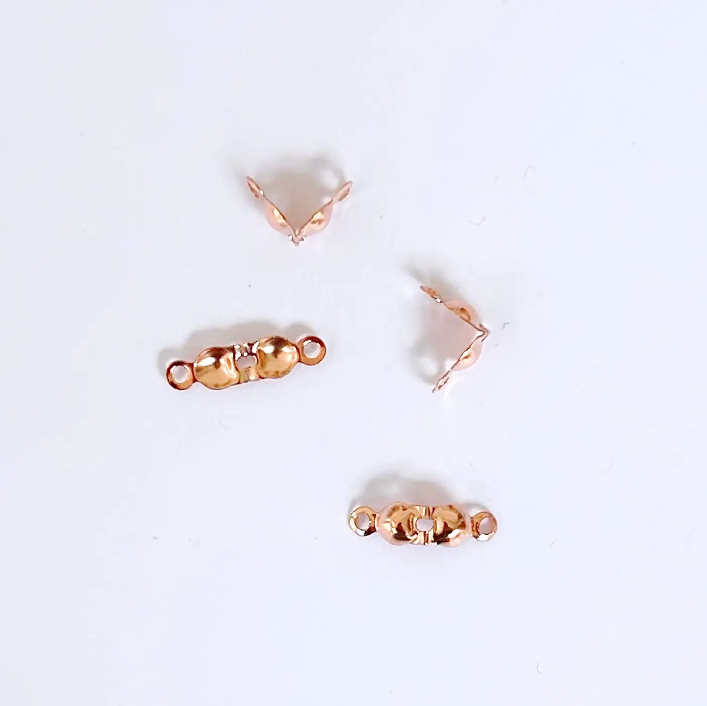 Kalota s očkem 4mm medena - fotografie 1