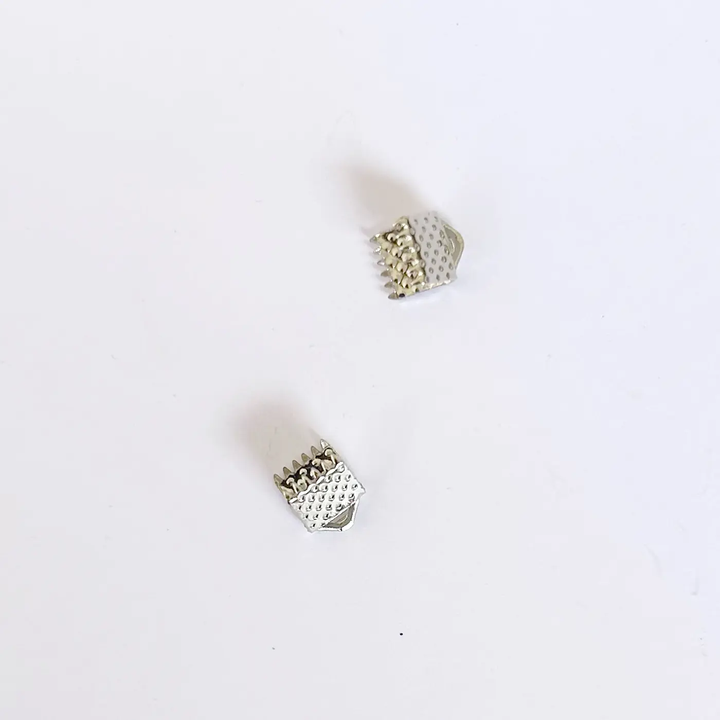 Koncovka plochá  zamačkávací  6mm stribro  - fotografie 1