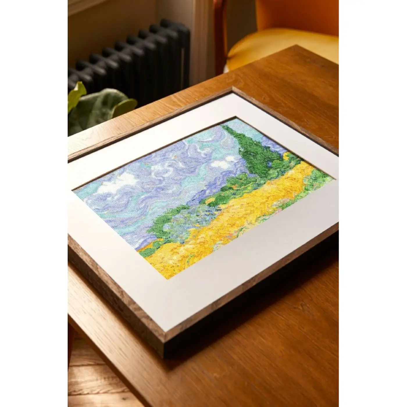 Sada na vyšívání DMC Vincent van Gogh A Wheatfield with Cypresses, Pšeničné pole s cypřiši - fotografie 3