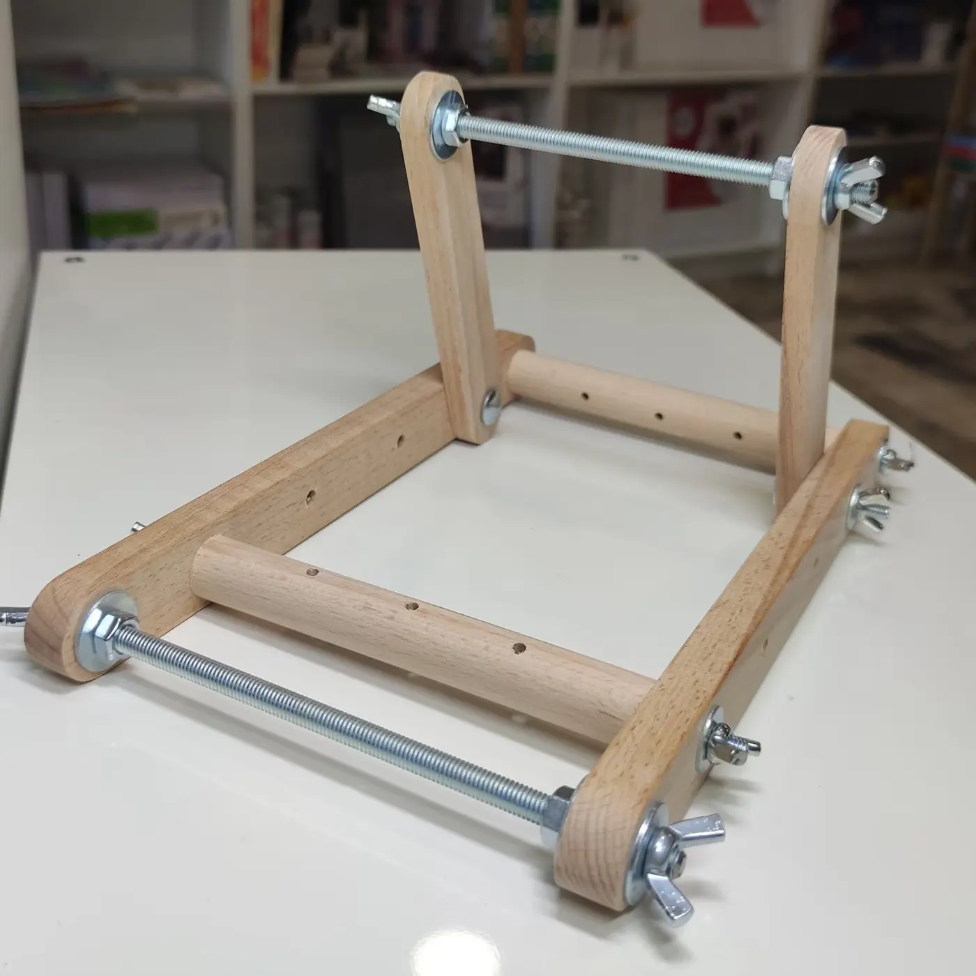 Korálkový tkací stav – DIY pletací stroj na náramky - fotografie 3