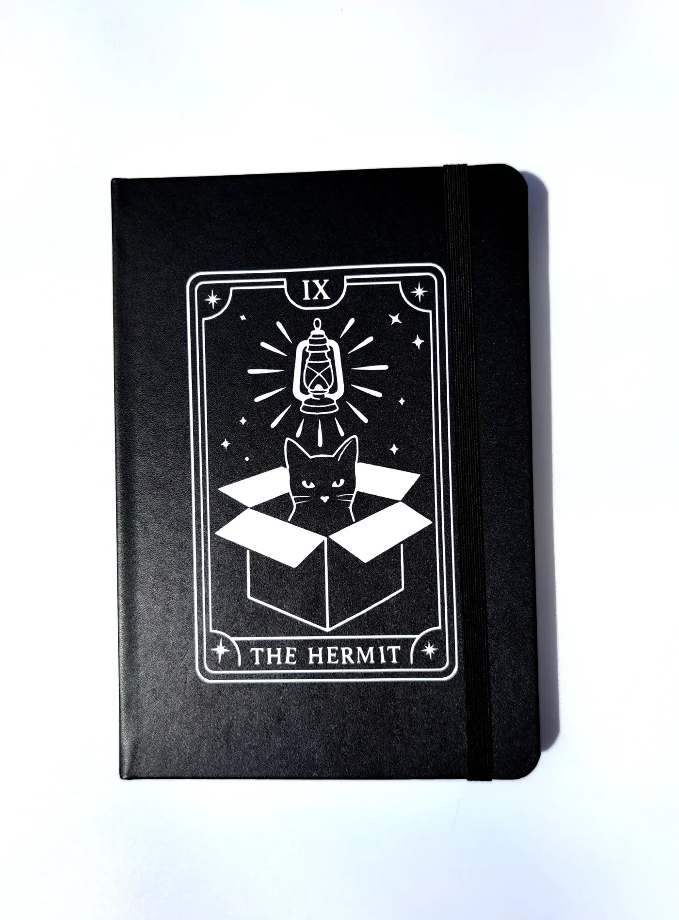 Poznámkový blok tarot A5 „the hermit – Kočka“ s gumičkou - fotografie 1