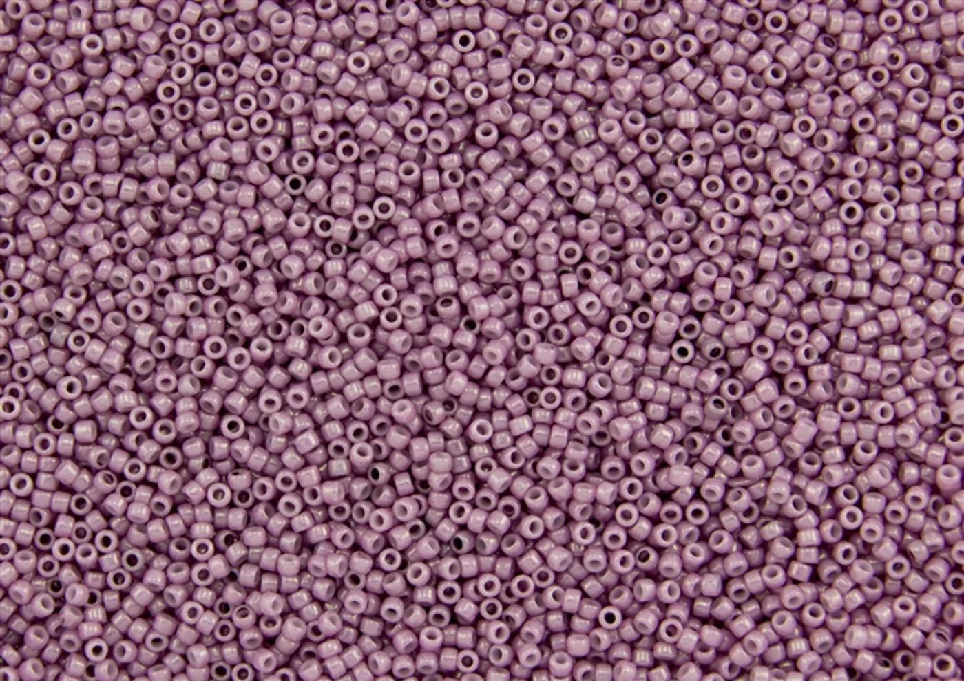 Rokajlové korálky Toho  - Round 15/0 : Opaque-Lustered Pale Mauve TR-15-127 - fotografie 1